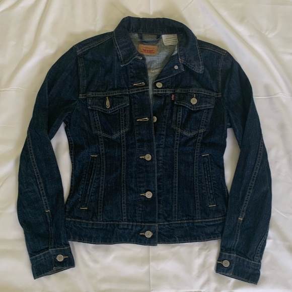 Levi’s Denim Jacket - Picture 2 of 4